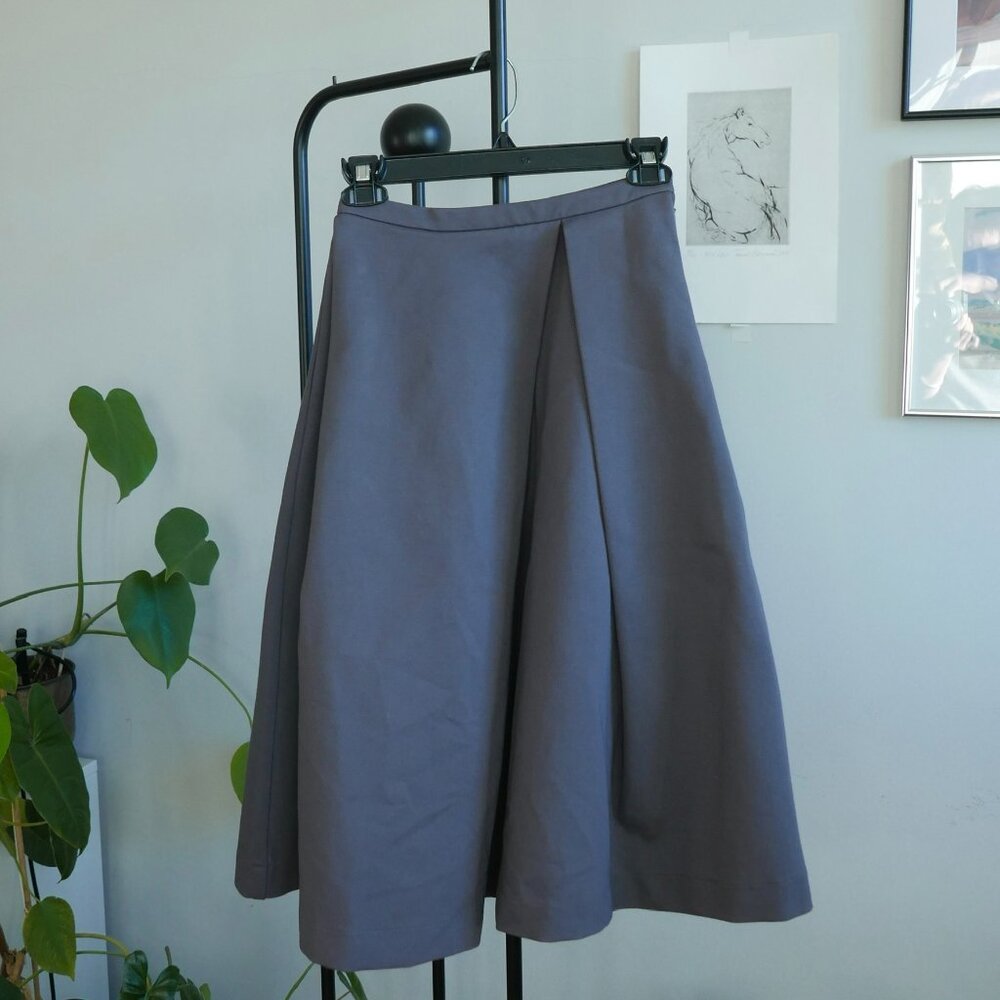 Grey Skirt office-core